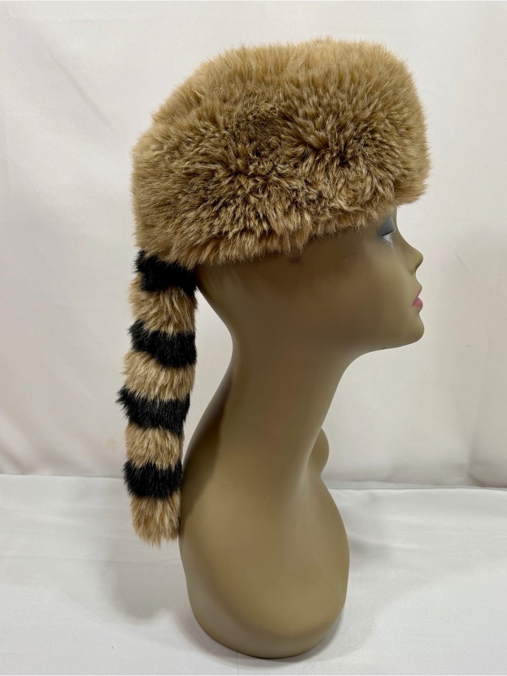 Disney Parks Adult Faux Fur Davy Crockett Hat Raccoon Striped Tail Brown Black